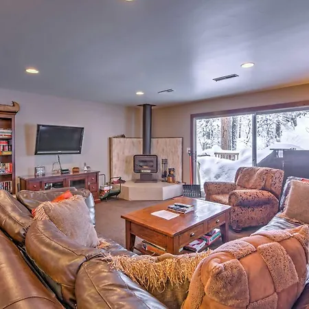 Cozy Incline Village Townhome 2 Mi To Ski Beach